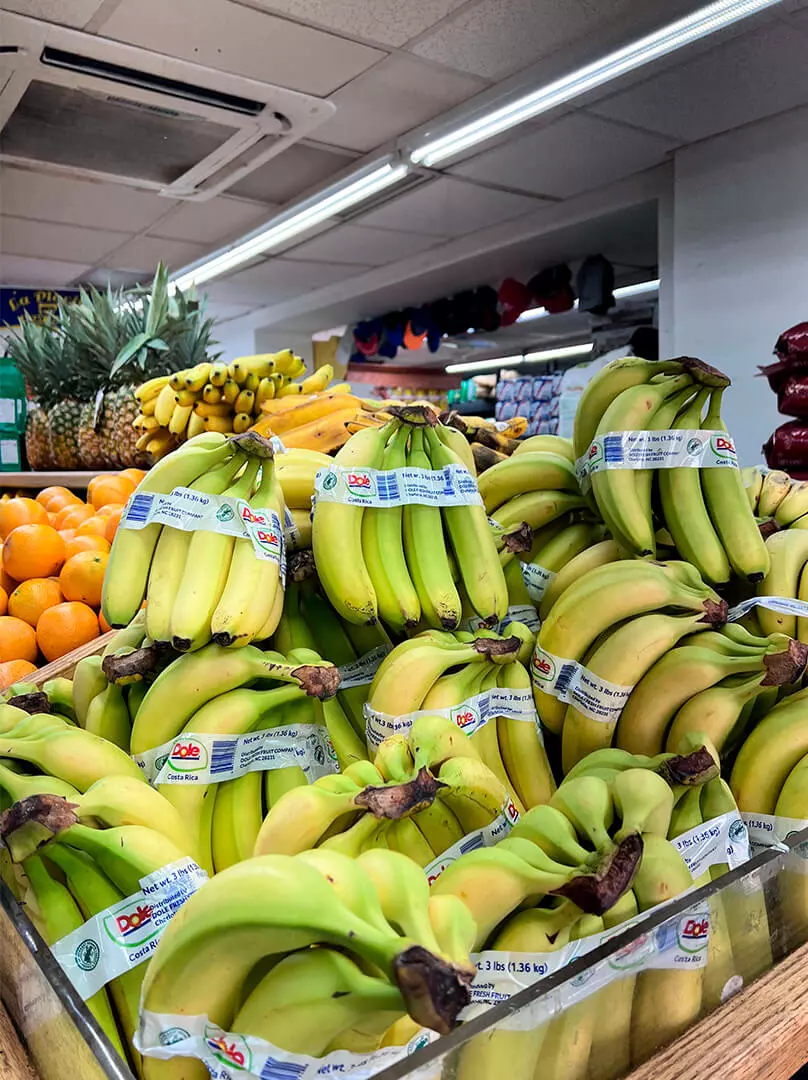 shelf with bananas